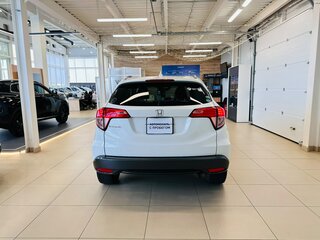 2014 Honda Vezel I, белый, 1569000 рублей, вид 5