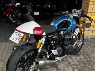 2022 Triumph Thruxton, голубой, 2000000 рублей, вид 4