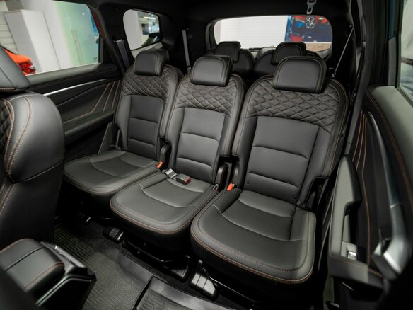 2026 Geely Okavango I Рестайлинг, синий, 4085990 рублей - вид 6