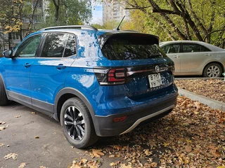 2020 Volkswagen T-Cross I, синий, 1600000 рублей, вид 3