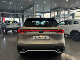 2026 Changan UNI-S I Рестайлинг, коричневый, 3249900 рублей, вид 3