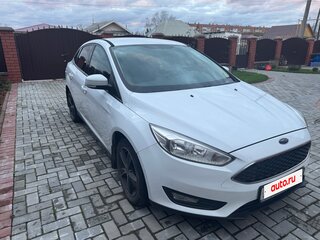 2017 Ford Focus III Рестайлинг, белый, 950000 рублей, вид 3