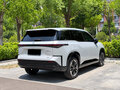 2026 Toyota bZ3X 58.3 kWh, серебристый - вид 5