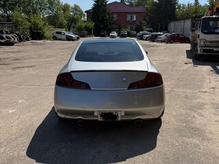 2004 Nissan Skyline XI (V35), серебристый, 600000 рублей, вид 4