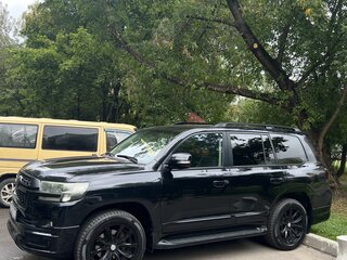 2014 Toyota Land Cruiser 200 Series Рестайлинг 1, чёрный, 4750000 рублей, вид 3