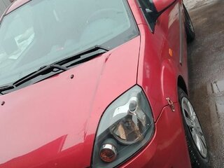 2007 Ford Fiesta Mk5, красный, 250000 рублей, вид 1