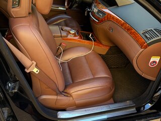 2010 Mercedes-Benz S-Класс 500 V (W221) Рестайлинг, чёрный, 1800000 рублей, вид 5