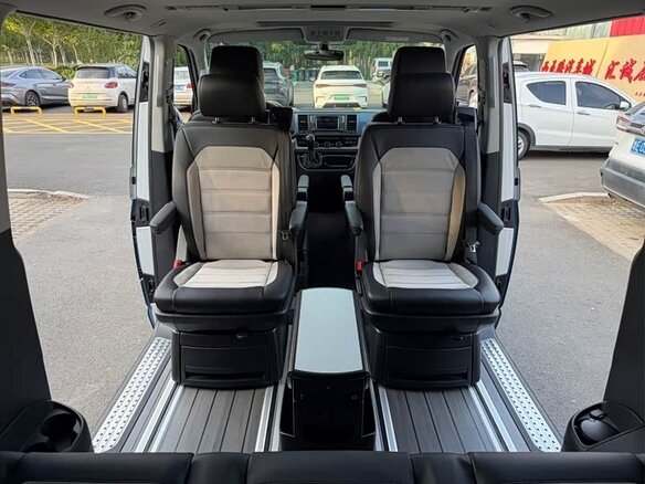 2018 Volkswagen Multivan T6, белый, 6775000 рублей - вид 18