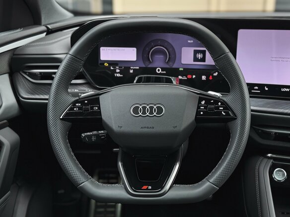 2026 Audi Q5 L III (GU), зелёный - вид 24