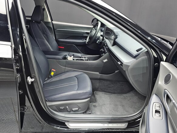 2023 Hyundai Sonata VIII (DN8) Рестайлинг, чёрный, 2450000 рублей - вид 9
