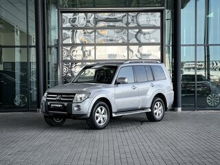 2011 Mitsubishi Pajero IV, серебристый, 1790000 рублей, вид 3