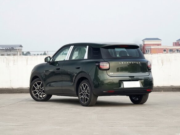 2026 Leapmotor A10 53 kWh, зелёный, 1920000 рублей - вид 5