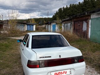 1999 Lada (ВАЗ) 2110, белый, 150000 рублей, вид 3