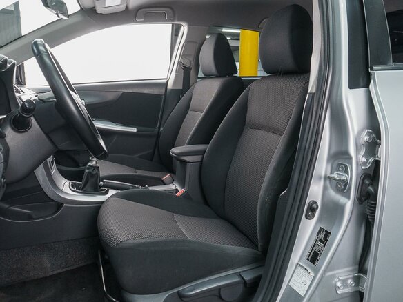 2011 Toyota Corolla X (E140, E150) Рестайлинг, серебристый, 1039000 рублей - вид 9