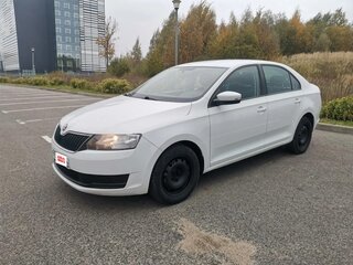 2019 Skoda Rapid I Рестайлинг, белый, 850000 рублей, вид 1