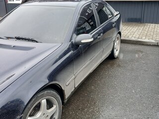 2003 Mercedes-Benz C-Класс 180 II (W203), синий, 530000 рублей, вид 4