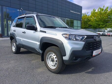 Lada (ВАЗ) Niva Travel I