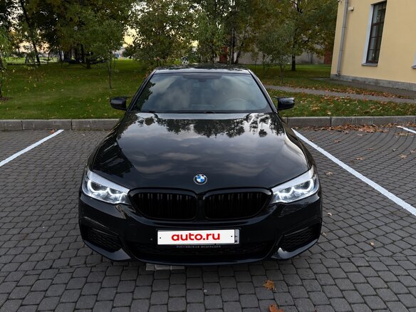2018 BMW 5 серии 520d VII (G30/G31/G38), чёрный, 2730000 рублей - вид 4
