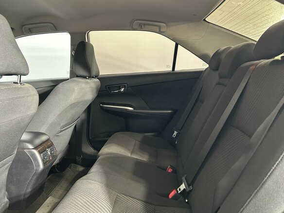 2016 Toyota Camry VII (XV50) Рестайлинг, белый - вид 20