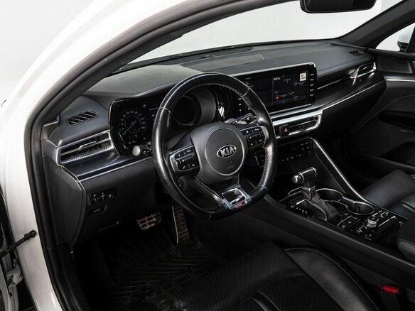 2021 Kia K5 III, белый, 3299000 рублей - вид 9