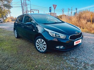 2014 Kia Ceed II, чёрный, 960000 рублей, вид 3