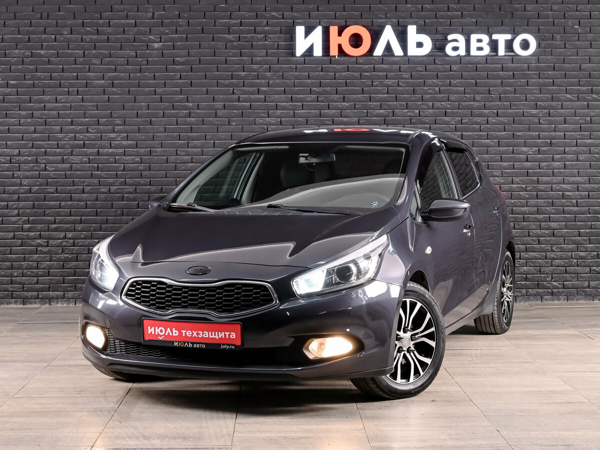 Открыть фотографии: Kia Ceed II