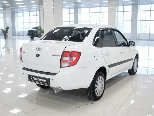 2015 Lada (ВАЗ) Granta I, белый, 399000 рублей - вид 1