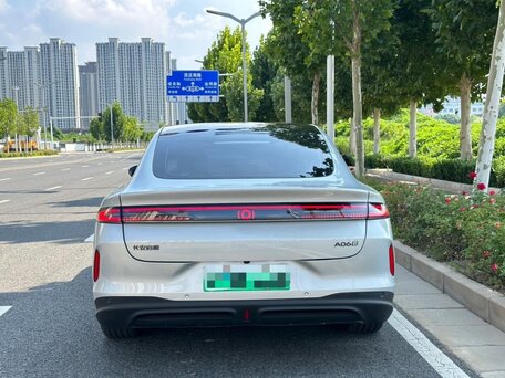 2026 Changan Qiyuan A06 28.39 kWh, серебристый, 2900000 рублей, вид 4