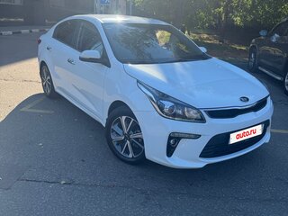 2017 Kia Rio IV, белый, 1200000 рублей, вид 2