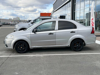 2008 Chevrolet Aveo I Рестайлинг, серебристый, 265000 рублей, вид 5