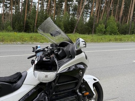 2012 Honda GL 1800 Gold Wing, белый, 1300000 рублей, вид 3