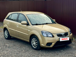 2011 Kia Rio II Рестайлинг, бежевый, 548000 рублей, вид 1