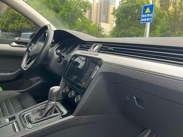 2023 Volkswagen Magotan B8 Рестайлинг, чёрный - вид 16