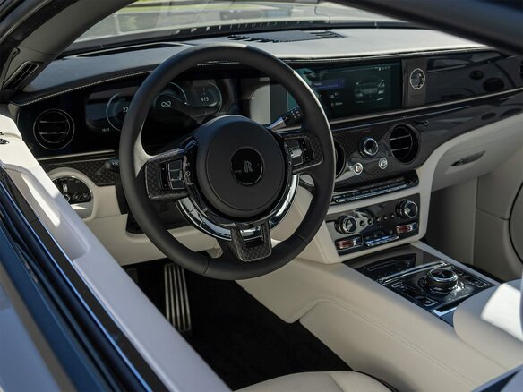2026 Rolls-Royce Spectre Black Badge I Рестайлинг (Series II), серый, 72000000 рублей - вид 17