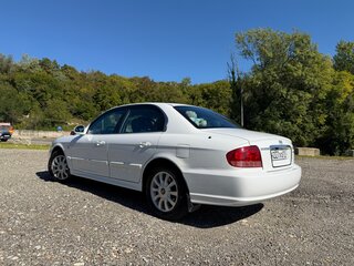2006 Hyundai Sonata ТагАЗ IV (EF) Рестайлинг, белый, 720000 рублей, вид 5