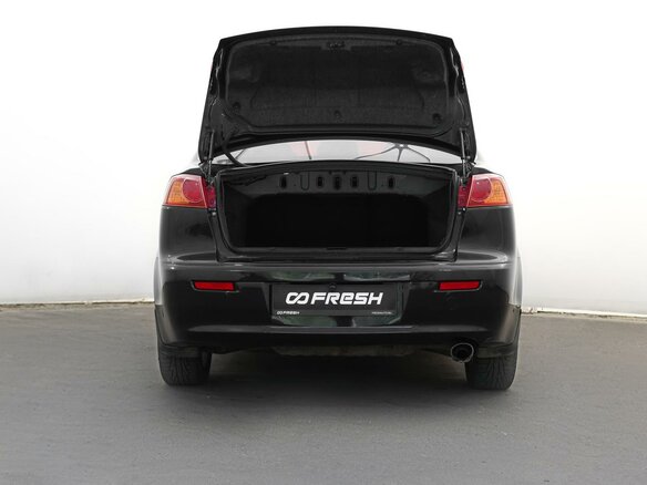 2008 Mitsubishi Lancer X, чёрный, 627000 рублей - вид 2