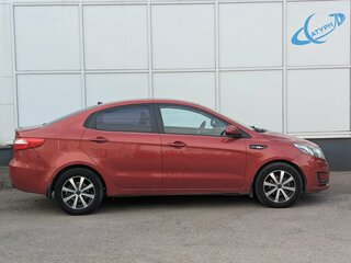 2014 Kia Rio III, красный, 888000 рублей, вид 5