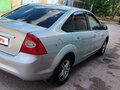 2010 Ford Focus II Рестайлинг, серебристый, 750000 рублей - вид 1