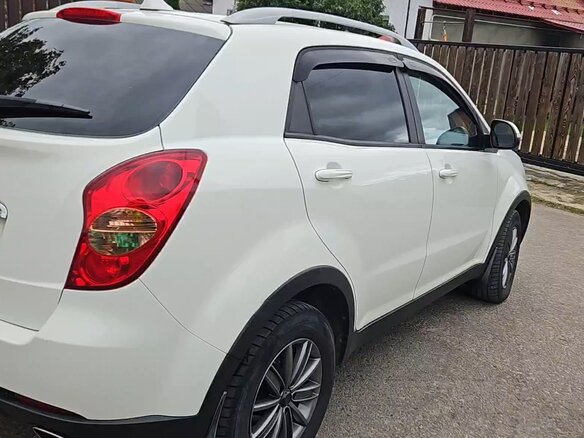 2012 SsangYong Actyon II, белый, 770000 рублей - вид 6