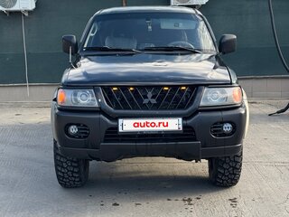 2000 Mitsubishi Montero Sport I, зелёный, 595000 рублей, вид 2