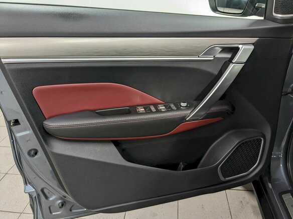 2021 Geely Coolray I, серый, 1590000 рублей - вид 10