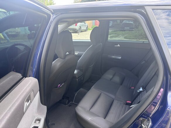2005 Volvo V50 I, синий, 800000 рублей - вид 15