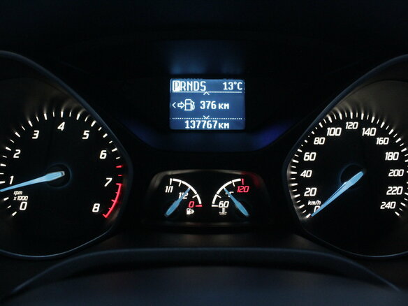 2012 Ford Focus III, белый - вид 8