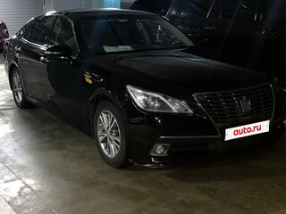 2014 Toyota Crown XIV (S210), чёрный, 1850000 рублей, вид 2