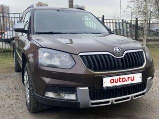 2015 Skoda Yeti I Рестайлинг, коричневый, 1720000 рублей, вид 2