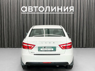 2018 Lada (ВАЗ) Vesta I, белый, 750000 рублей, вид 2