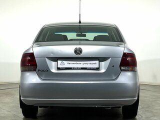 2011 Volkswagen Polo V, серебристый, 720000 рублей, вид 3