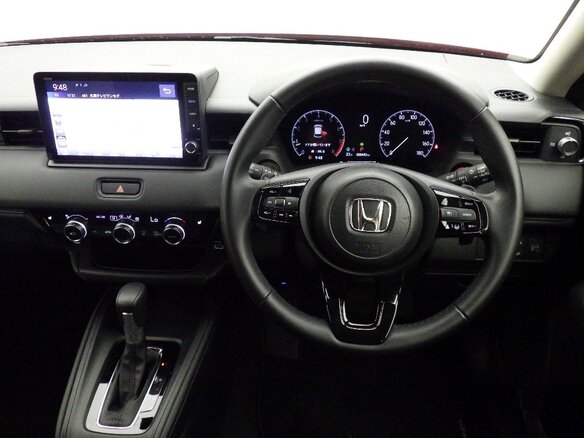 2026 Honda Vezel II Рестайлинг, красный, 2035000 рублей - вид 4