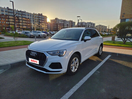 2019 Audi Q3 35 TFSI II (F3), белый, 2195000 рублей, вид 3