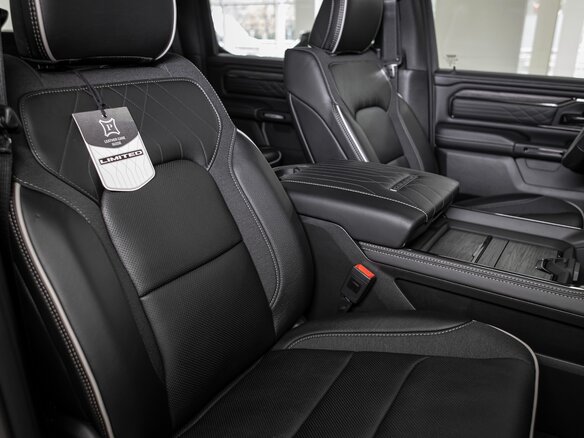 2026 Ram 1500 Crew Cab eTorque V Рестайлинг, чёрный, 11300000 рублей - вид 27